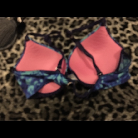 34b pink bra - Picture 2 of 2